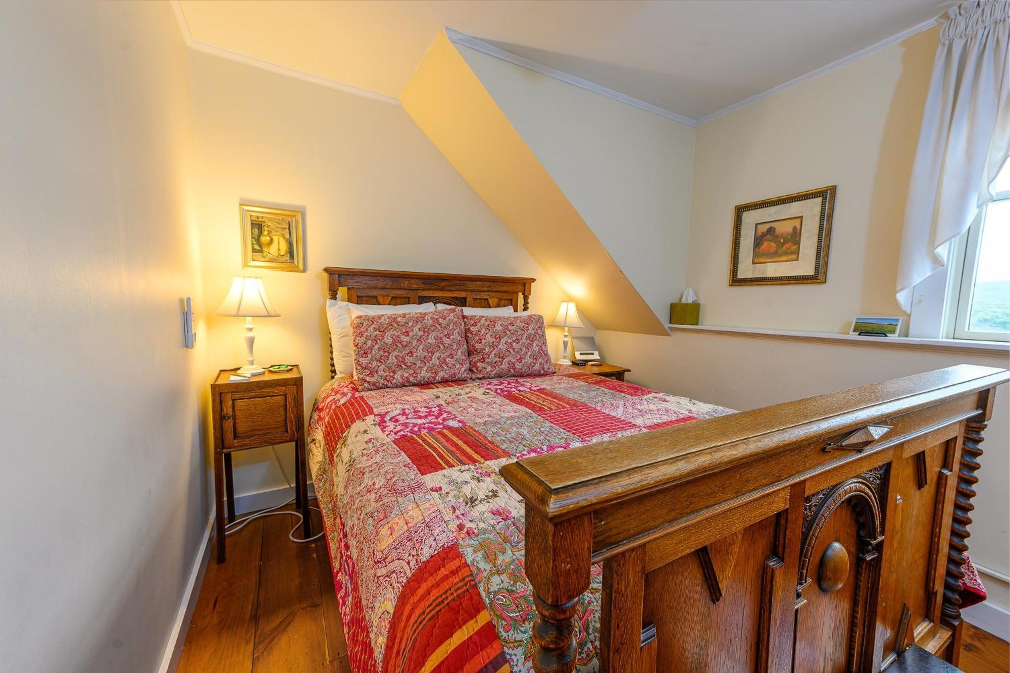 Brass Lantern Inn Стоу Экстерьер фото